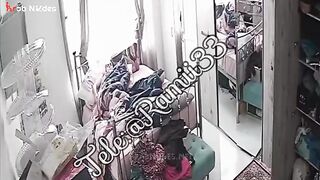 اللبوه صحيت من النوم علي احلي  سكس مصري واحد جوزها مسكها فشخ رجلها ونكها في كسهاوطيزها ممحونه كسها مولع