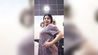 حمايا بيكلمني كل يوم فيديو و يضرب  سكس مصري عشره عليا بصراحه طلع اجمد من ابنه زبر كبير اوي