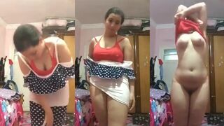 مموس حيحانه فاتحه لايف اسناب خلعت هدومها كلها  xnxx ونزله دعك في كسها وطيزها الحيحانه لبوه ممحونه فشخ