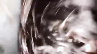 لوسي  xxnx الحيحانه كسها شرقان نيك نايمه وفشخ رجلها ل حبيبها عماله تخبطلوا علي كسها عشان يهيج عليها ويفشخ كسها