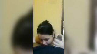 اللبوه قعده ما بين رجلي نزله لحس xxx  ومص في زبري وانا عماله اضربها علي وشها دخلت زبري كلوا في بوقها