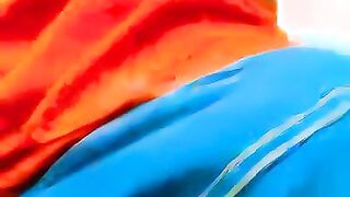 المموس بتخون افلام سكس  جوزها مع صاحبوا ركب علي زبره فشخ كسها نيك و بيقولها بعتيني ليه زبري مكنش عجبك