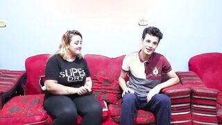 شهد المموس سكس امهات  جوزها اعمي وهي بتجيب صاحبها البيت ينكها ويفشخ كسها الحيحان نيك من الاخر ممحونه مصريه