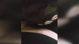 المموس السعوديه ام كس شرقان بتخون جوزها مع خالوا  سكس عربي فاشخ كسها نيك وبيقولها افتحي رجلك ياقحبه مموس هايجه