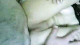 ممحونه مصريه كسها جامد فشخ اللبوه نايمه علي ضهرها  سكس عربي و صاحبها فاشخ كسها الممحون نيك اللبوه بتقولوا براحه