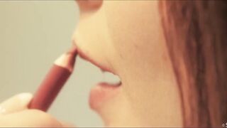 اللبوه عزمت صحبتها  سكس مصري جامد علي زبر جوزها كتفوا الرجال و فشخوا زبر لحس ومص فضلوا يبدلوا اكساسهم نيك علي زبره الكبير
