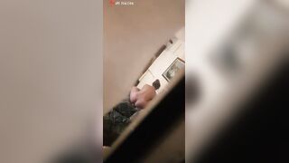 صورت ماما وهي مع جوزها فشخها نيك هجت نيج  عليهم اوي كان نفسي اكون مكان ماما وكسي يتفشخ نيك كده من زبر الكبير