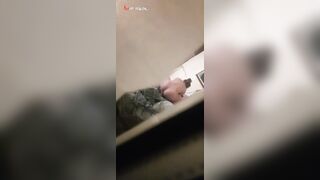 صورت ماما وهي مع جوزها فشخها نيك هجت نيج  عليهم اوي كان نفسي اكون مكان ماما وكسي يتفشخ نيك كده من زبر الكبير