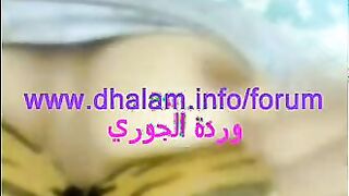 القبحه ورده لبوه الهرم المموس فشخ رجلها و بتقولوا نكني يابن المتناكه افشخ  سكس مصري كسي ياعرص عايزه اتفشخ اوي