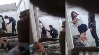 الجزء التاني موقع سكس  المموس هربت من المدرسه وراحت مع صاحبها بيت مهجور مسكها نكها و فشخ طيزها الممحونه