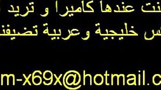 المموس هاجت علي صحبتها لم لاقتها بتلعب بالخياره في كسها  سكس تويتر خدت منها الخياره وفضلت هي تنكها و تلحسلها لحد ما جابت