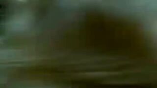 اللبوه وقفت واحد في  سكس مصرى الشارع وقالتلوا تيجي معايا البيت تنكني بدون مقابل راحو البيت ومسكها نكها وفشخ كسها الممحون