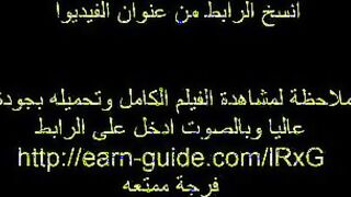 صاحبة ترند كلوا يا وليد المموس سكس مصري جامد  الحيحانه فوزيه نايمه تحت زبر وليد و بتقول مشي الاول علي كسي من بره لبوه مصريه ممحونه