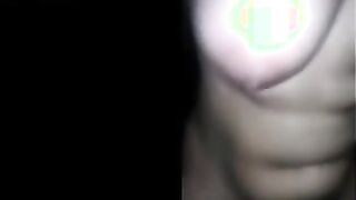 الشرموطه ام كس عطشان  سكس مصري عشيقها الزبير الصعيدي مسكها فاشخ كسها نيك عنيف و عمال يضربها علي وشها و طيزها حصري موقع انا مزه