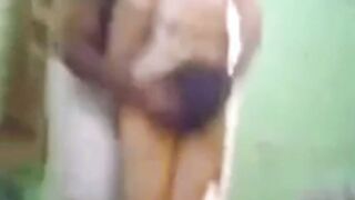 مموس سودانيه معمول عليها حفلة سكس مصري نيك جماعي من تلات صحاب المموس اتفشخت واحد بنكها في طيزها والتاني في كسها وبتمص ل تالت