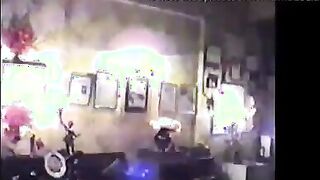 الجزء التاني تجميع فيديوهات المموس مني فاروق  سكس مصري اللبوه مسك زبر الكويتي و نزله مص ولحس فيه وهم قعدين في العربيه