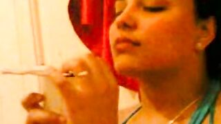 حفلة نيك جماعي علي مموس الشرابيه سكس مصري  الهايجه قعده وسط تلات رجلها بتشد خبور معاهم مسكوها فشخوها نيك التالته