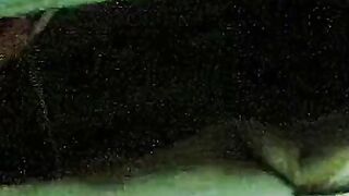 شرموطه الصعيد معمول عليها حفلة نيك جماعي  سكس مصري من تلات رجاله ده يخلص التاني يقوم ده يخلص التالت يقوم فشخوها نيك