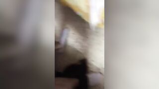 اللبوه راحت ل حبيبها البيت و  سكس مصري طلعت لابسه قميص نوم جامد تحت الهدوم الهايجه فاتحه رجله و بيلعب في كسها كان هيفتحها