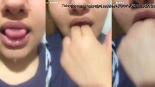 القثحبه الهايجه بعت فيديو ل عشيقها وهي سكس مصري  عماله تتف علي بزازها و تمص في صوابعها و تقولوا تخيل زبرك و بضانك هم اللي في بوقي