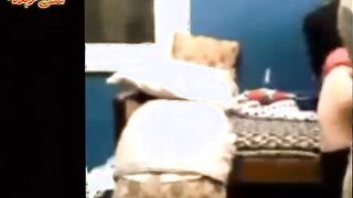 ليلي زملتي في الشغل جت تزورني في البيت مقدرتش امسك نفسي عنها  سكس مصري  وهي عماله تتشرمط عليا مسكتها فلقست طيزها وفشختها نيك