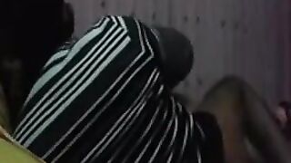 العنتيل حماده مسك المموس فشخها نيك صح اللبوه مربربه  سكس مصري جسمها فاجر فلقس طيزها و طلعت فوقيها فشخها نيك عنيف