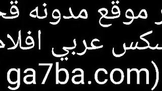 المنيوكه معمول عليه حفلة نيك جماعي من تلات رجاله واحد بينك سكس مصري ها في بوقها و واحد في طيزها وواحد في كسها مموس مصريه