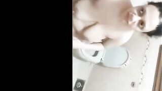 المموس بسمه الحيحانه اخو جوزها دخل عليها الحمام و سكس مصري هي عريانه مسكها من شعرها و دخل زبر في بوقها بالعافيه