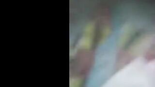 دخلت علي حسين صاحبي لاقيت معا شرموطه هايجه ركب علي زبر و ف سكس مصري شخ كسها نيك  لم لاقتني بصور قامت تجري عشان مجبش وشها