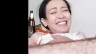 الشرموطه نايمه تحت مني بتقولي اااح زبرك بيوجعني اوووي كفايه بقي كسي اتهري والله احرمني شويه لبوه مصريه هايجه xnxx مصري