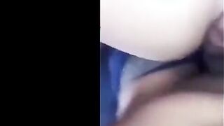 الزبير الفاجر شقط مموس و مكنش عندوا مكان مسكها في العربيه فلقس طيزها و فشخها نيك عنيف في كسها وطيزها xnxxمصري