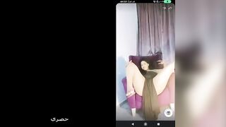 عرض اغراء فاجر مع الممحونه الهايجه لبوه تانجو ميمي  سكس سعودي الممحونه فاتحه لايف نار بقميص نوم اسود وكسها المنفوخ باين