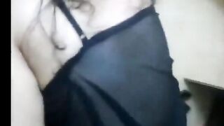 حسين الزبير مدخل زبر كله سكس مصر  في بوق المموس وهي عماله ترضع فيه هاجت عليها وقالتلوا يلا بقي افشخ طيزي عايزه اتناك