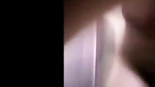 الشرموطه امنيه سكس مصر  الحيحانه واقفه قدام الكاميرا فشخ كسها الهايج بعبصه وفرك شهوتها عاليه وعماله تطير مايه