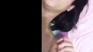 صاحبها صورها غصب عنها وهي سكس مصر  عماله تقولوا اوع و هو مدخل زبر في كسها و شغال نيك فيها و بيصورها برضو مموس مصريه