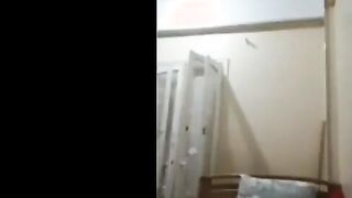 شوشو مشواير الممحونه طالعه لايف بطقم داخلي احمر ناري فاجر و واقفه قدام  سكس مصر فشخ بزازها عصر و عض في الحلمه