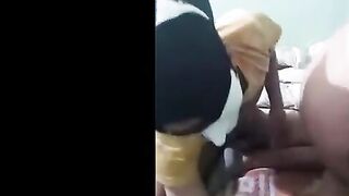 الديوث العرص بيصور مراته بيعمل معاها  سكس مصر افلام سكس وينزلها في جروبات تلجرام مسكها فاشخها نيك في كل الاوضاع