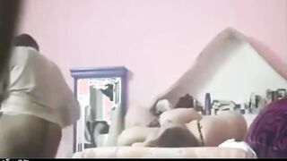 قواده مربربه كبيره  سكس مصر في السن نايمه مع راجل فحل و عماله تقولوا اااح علي زبرك يا زيرو غرقتني لبن يا زيزو