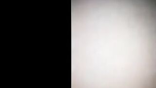 محمود الهايج فاشخ طيز المموس المربربه لحس  سكس مصر و مص و عمال يبعبصها بصوابعو في خرم طيزها و كسها المنفوخ لبوه مصريه