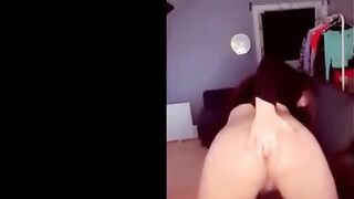 اللبوه ام كس شرقان ايه خلف القحبه فاتحه لايف انستجرام  و بتخلي الشاب سكس مصر  بيضرب عشره علي خرم طيزها وهي فشخها