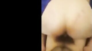 لبوه مصريه ممحونه مع زبون سعودي المموس مسكه زبر بتحشروا كله  سكس مصر في بوقها طلعت ركبت علي زبر فشخت كسها نيك