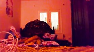 ندي الممحونه راحت ل عشيقها شقتوا مكنتش تعرف انوا سكس مصري  هيغفلهخا ويصورها فيديو وهو فشخها نيك و جبهم في كسها