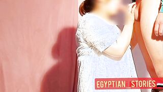 القحبه ام شهد المربربه مسك زبر الزبون عماله ترضع وتمص فيه لحد  سكس مصري موقف مسكها فلقس طيزها في الوضع الفرنساوس و فشخها نيك