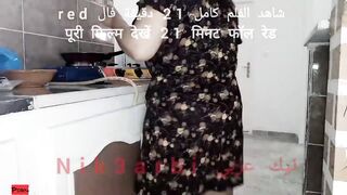 الواد استغل غياب اهلو و دخل المطبخ علي الشغاله المربربه  سكس مصري فلقس طيزها و مسكها فشخ كسها الهايج نيك نزلهم في كسها