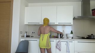مموس سعوديه كبيره في السن ممحونه اوي فاتحه لايف و  سكس مصري عماله تتشرمط و تتعالق علي المتابعين القحبه هايجه اوي