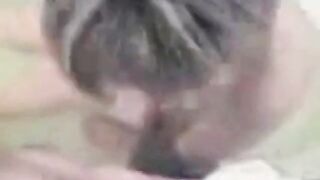 اللبوه السوريا الممحونه جابت عشيقها البيت يريح كسها الهايج  سكس مصري و يكيفها دخلوا يخدوا دش مع بعض بعد ما عملوا اول واحد