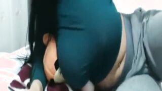 ندي لبوة اسكندريه الممحونه فاتحه لايف نااار عماله تهز في سكس مصري  بزازها الكبيره و بتفرك في كسها الممحون لحد ما جبتهم