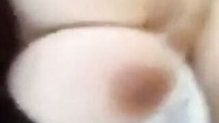 شرموطه سعوديه قحبه عشيقها ذنقها في العربيه علي الكنبه  سكس مصري اللي ورا و مسكها فشخ كسها الهايج نيك وهي لبس العبايه