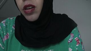 اوسخ كلام سكس و شرمطه مع المموس مروه الممحونه الش سكس مصري رموطه فاتحه لايف عماله تتعالق و تتشرمط علي المتابعين