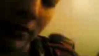 الشرموطه الممحونه قعده مع عشيقها في الاوضه و مسكه سكس مصري  زبر عماله تلعب بلسانها في الراس فشخها نيك خلفي عنيف